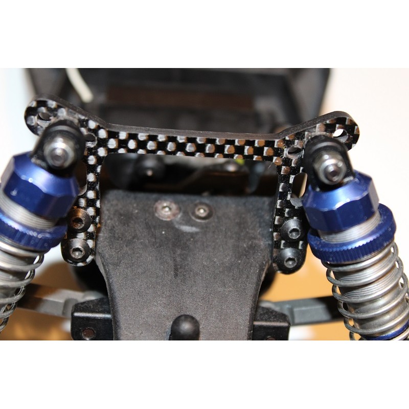 Kyosho RB5 front shocktower